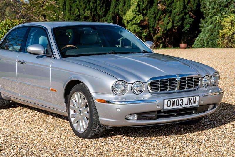 2003 Jaguar XJ8 SE X350