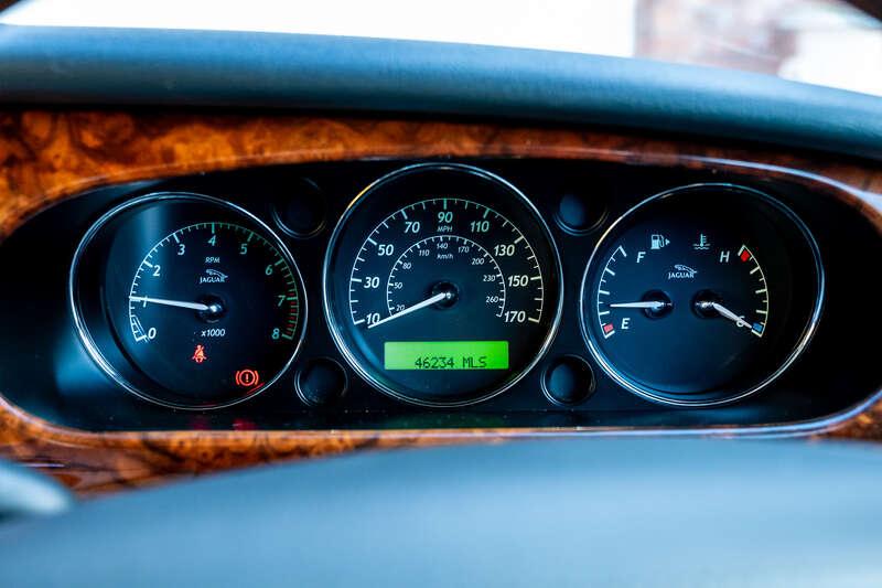 2003 Jaguar XJ8 SE X350
