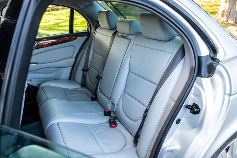 2003 Jaguar XJ8 SE X350