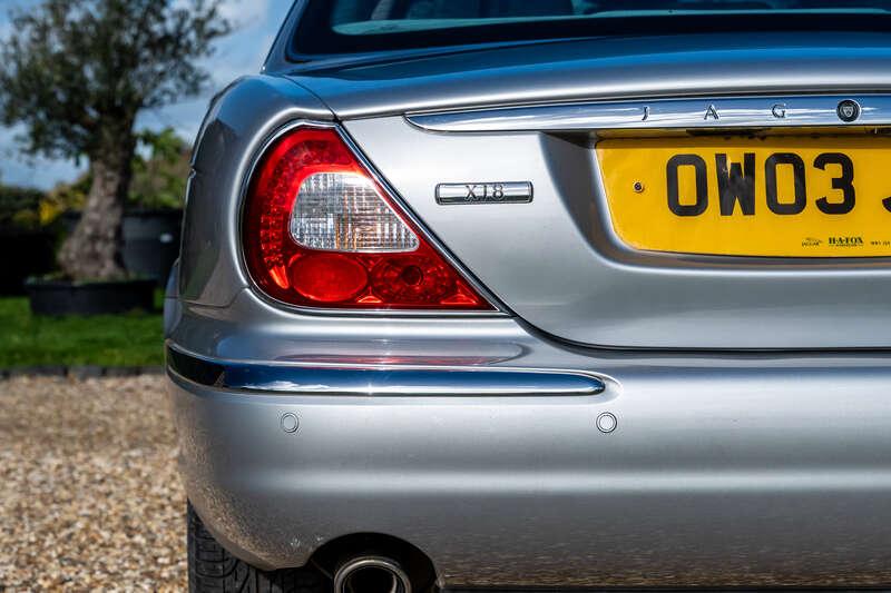 2003 Jaguar XJ8 SE X350