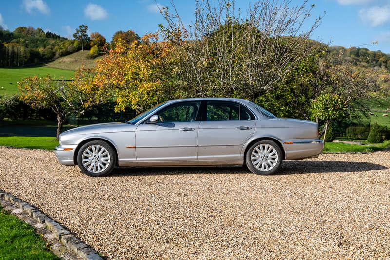 2003 Jaguar XJ8 SE X350