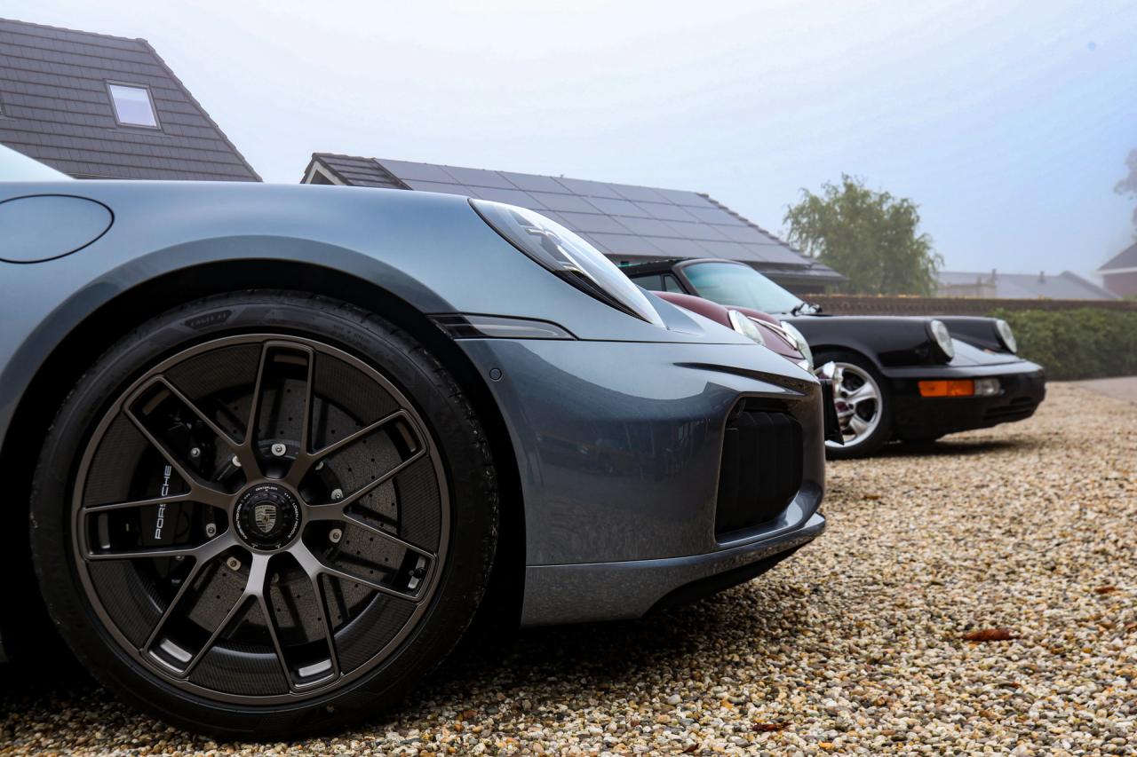 2026 Porsche 992.2 Turbo S Cabriolet &ldquo;Vanadium Grey Metallic&rdquo;
