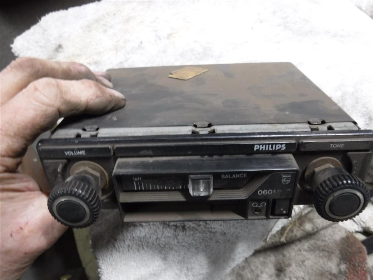 1960 Classic Car Radio Philips