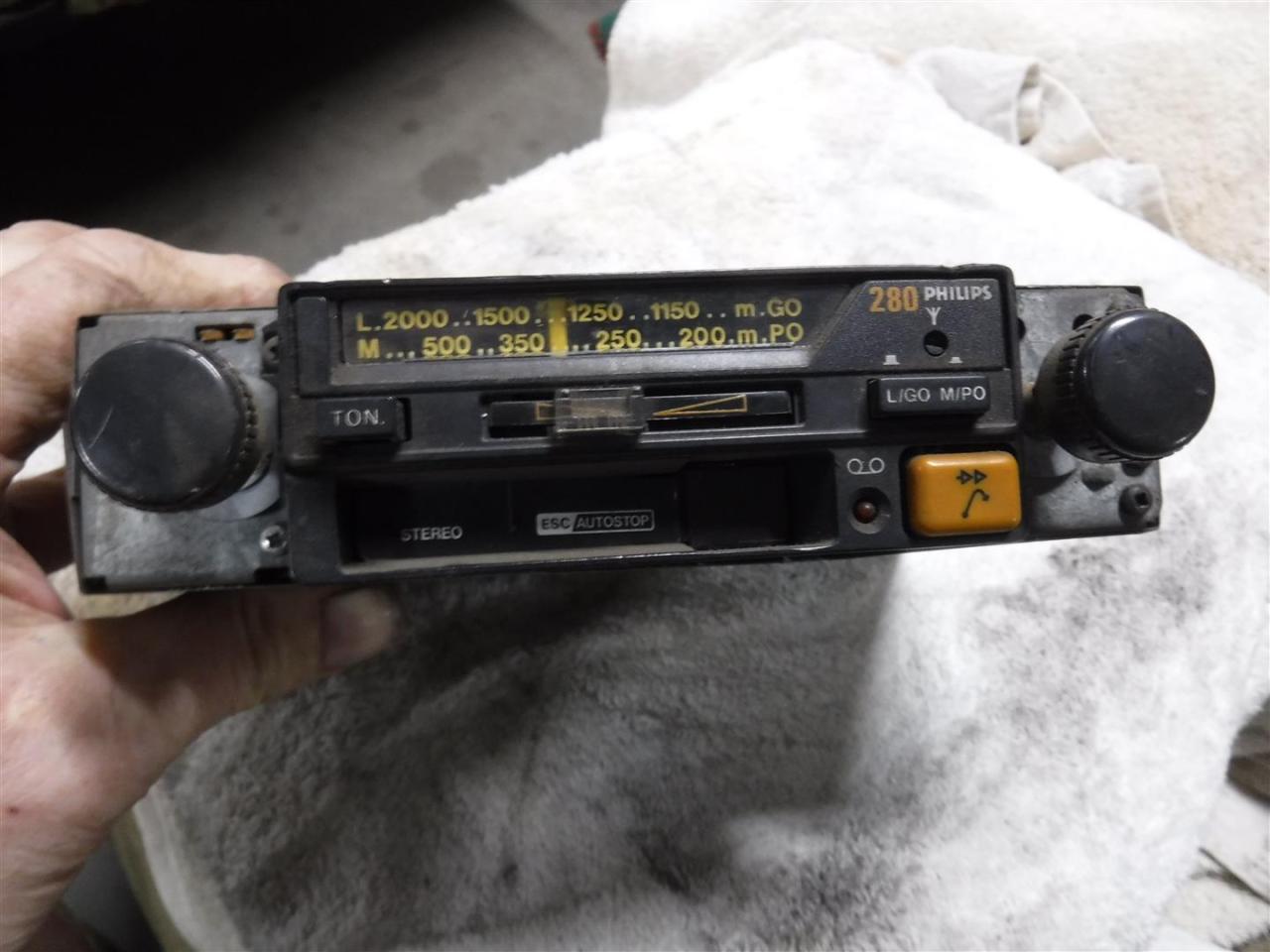 1960 Classic Car Radio Philips