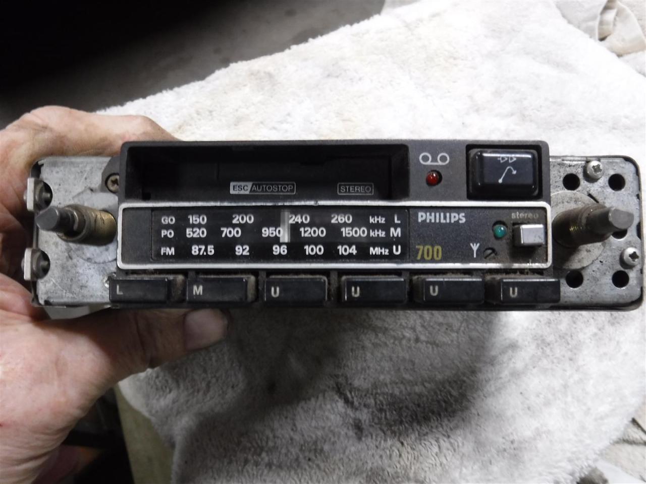 1960 Classic Car Radio Philips