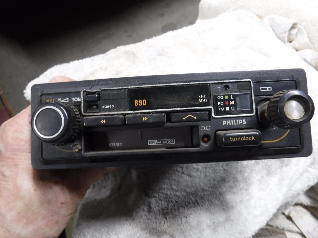 1960 Classic Car Radio Philips