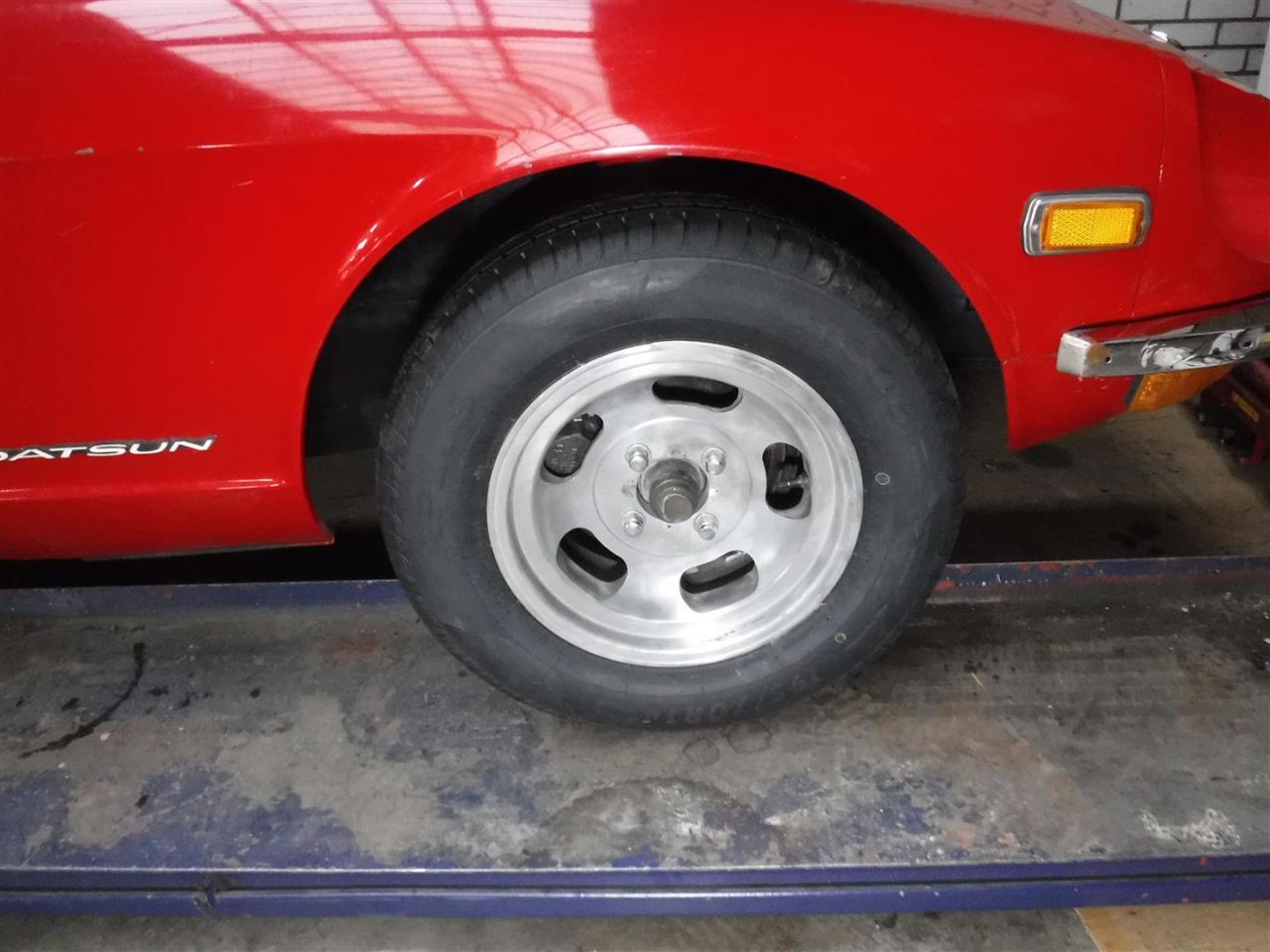 1972 Datsun 240Z red