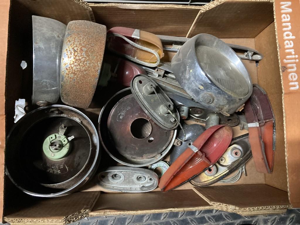 1900 skoda parts diverse