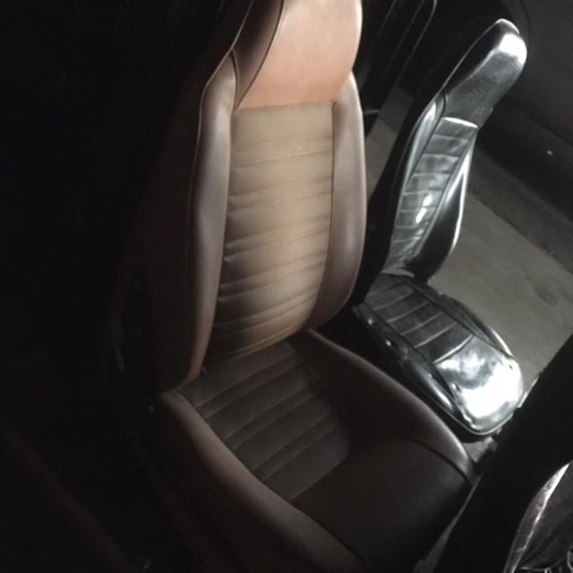 1900 Datsun parts 240Z seats