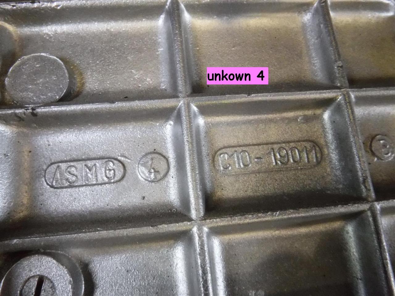 1900 several parts gearboxes