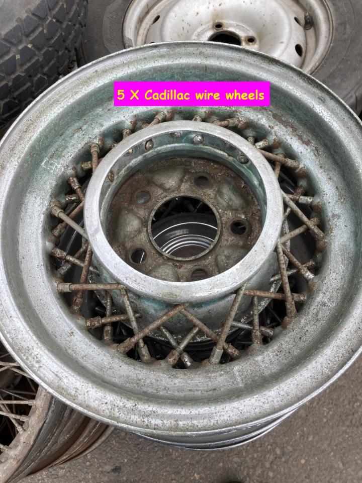 1900 Cadillac wheels