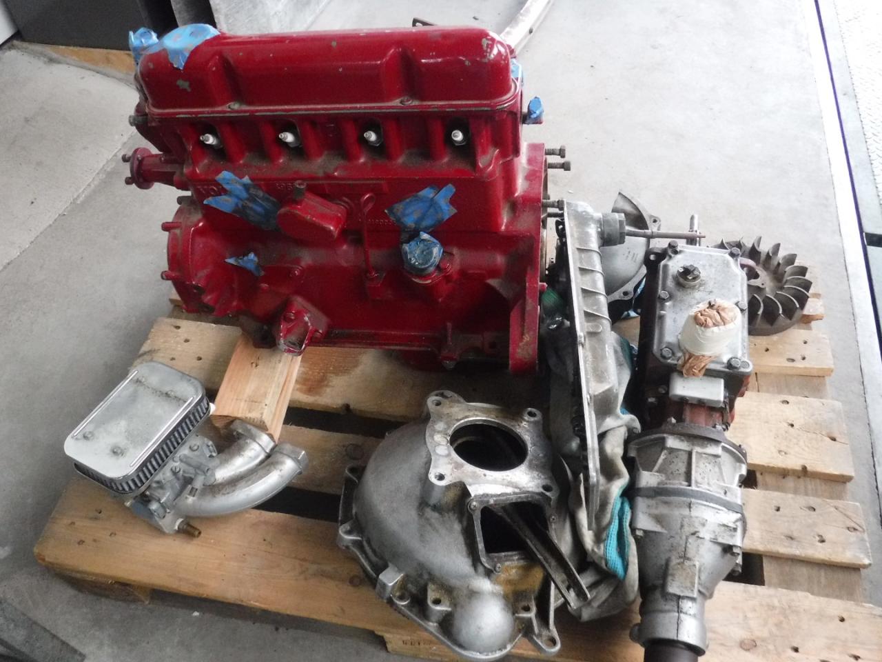 1900 Volvo parts B18 engine
