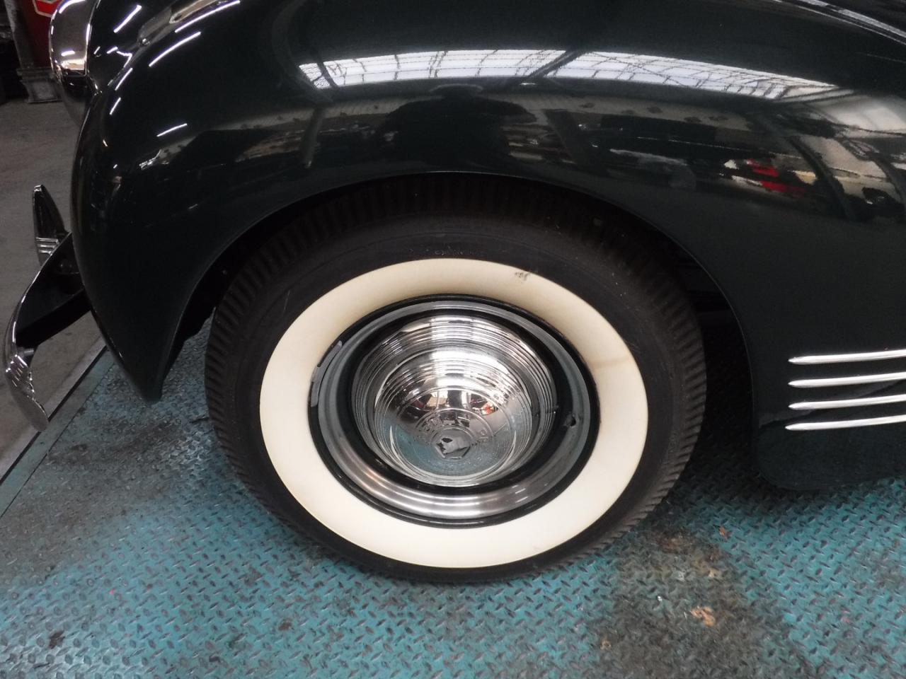 1941 Packard 120 Convertible no. 2121