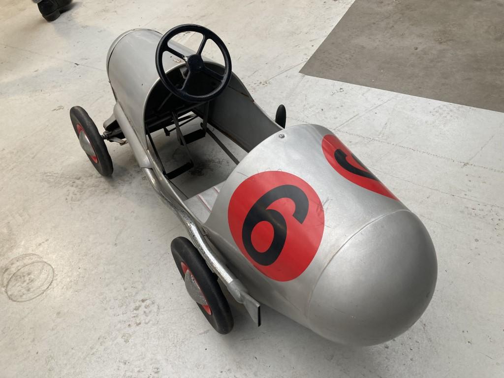 1900 Mercedes - Benz pedal car