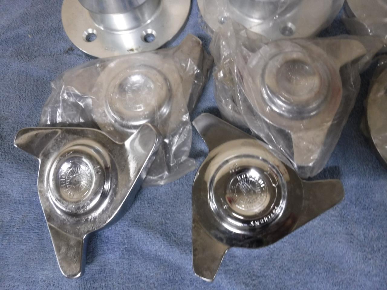 1950 Borrani Spinners / hubs