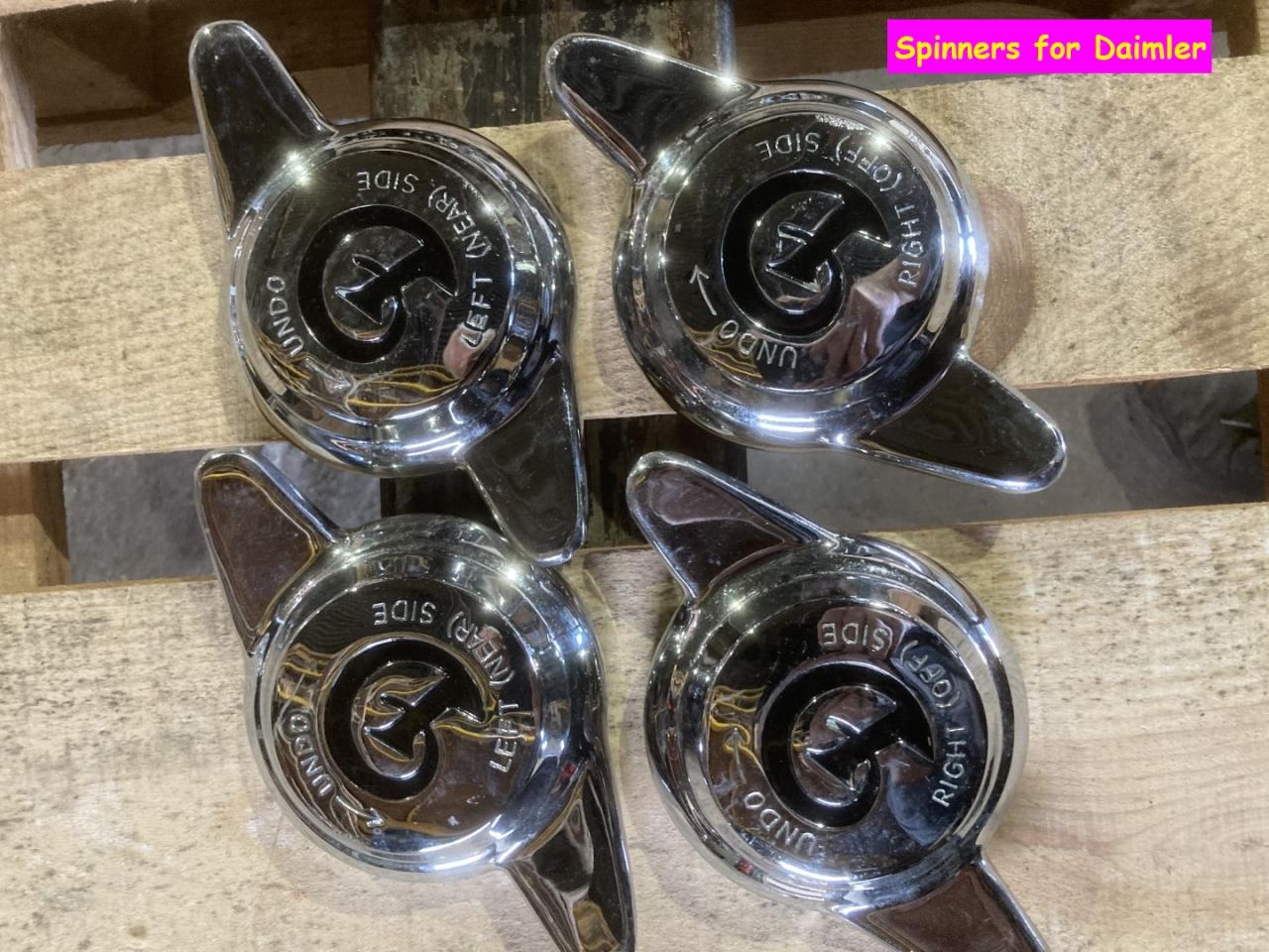 1950 Borrani Spinners / hubs