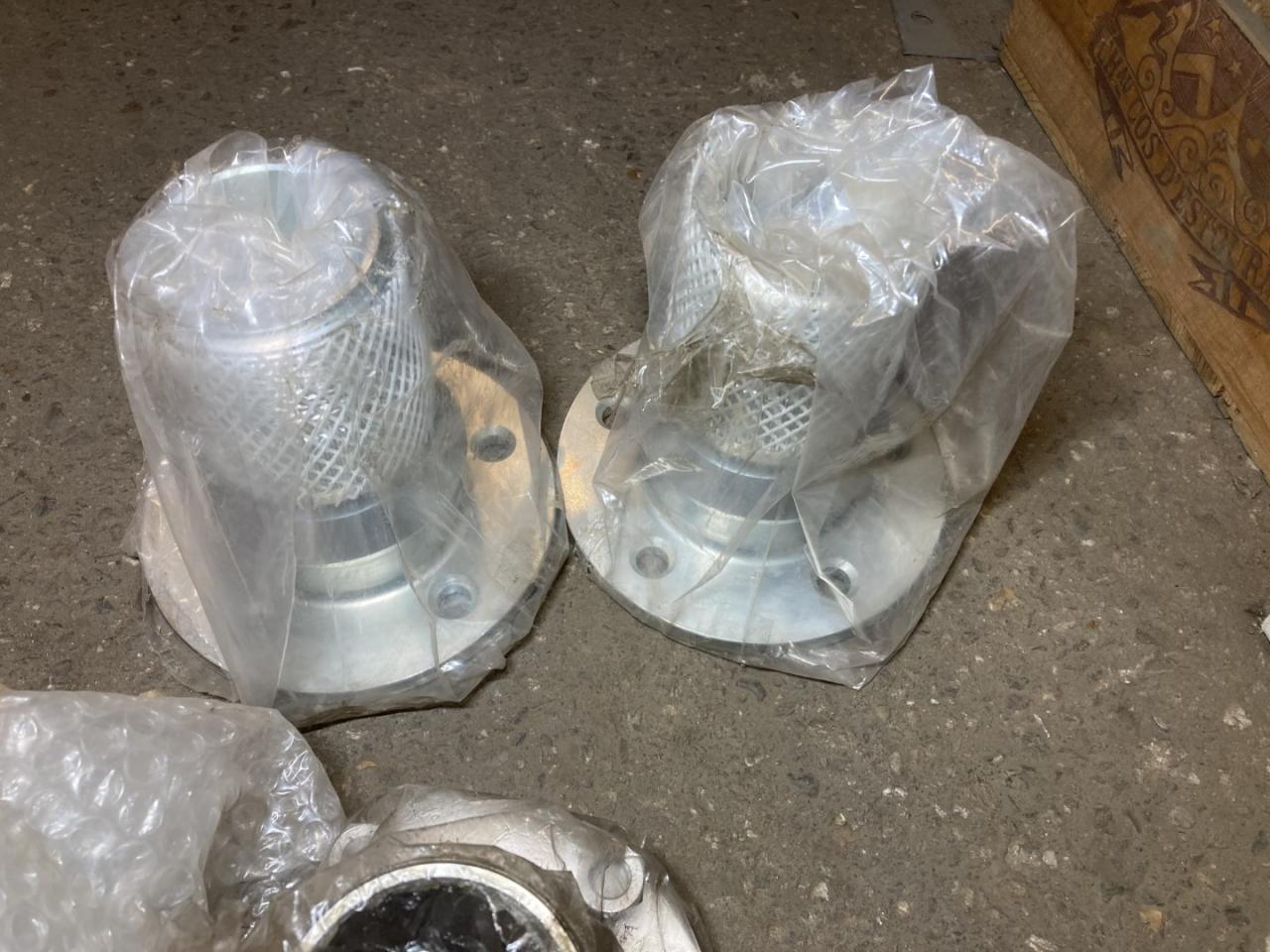 1950 Borrani Spinners / hubs