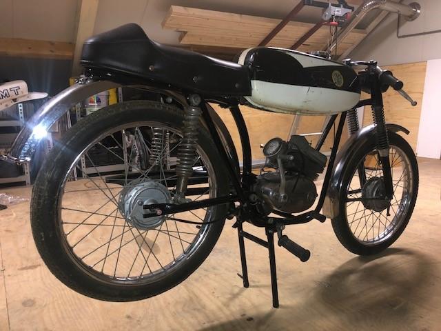 1959 Beta Bianchi black