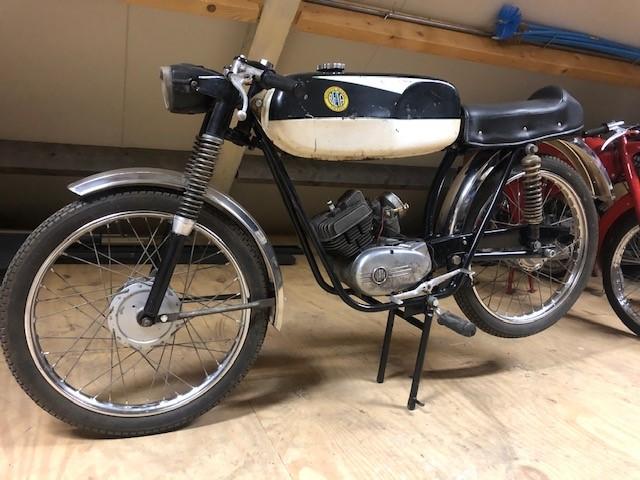 1959 Beta Bianchi black