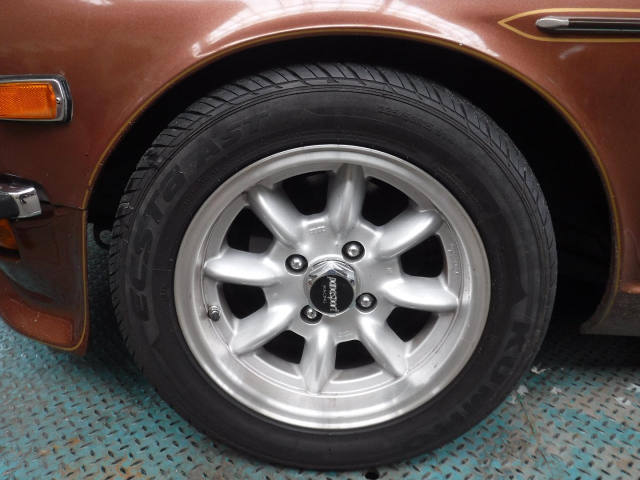 1972 Datsun 240Z &#039;&#039;72 brown