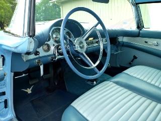 1957 Ford Thunderbird