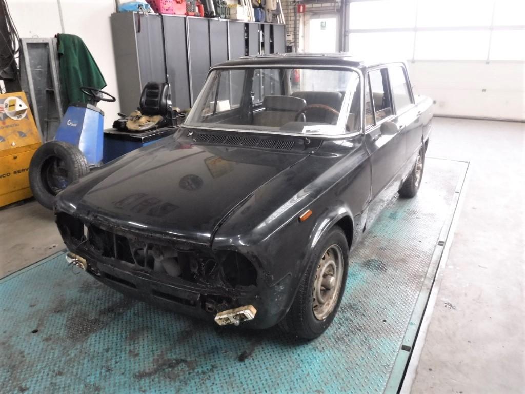 1977 Alfa Romeo Giulia 1600 Super Biscione
