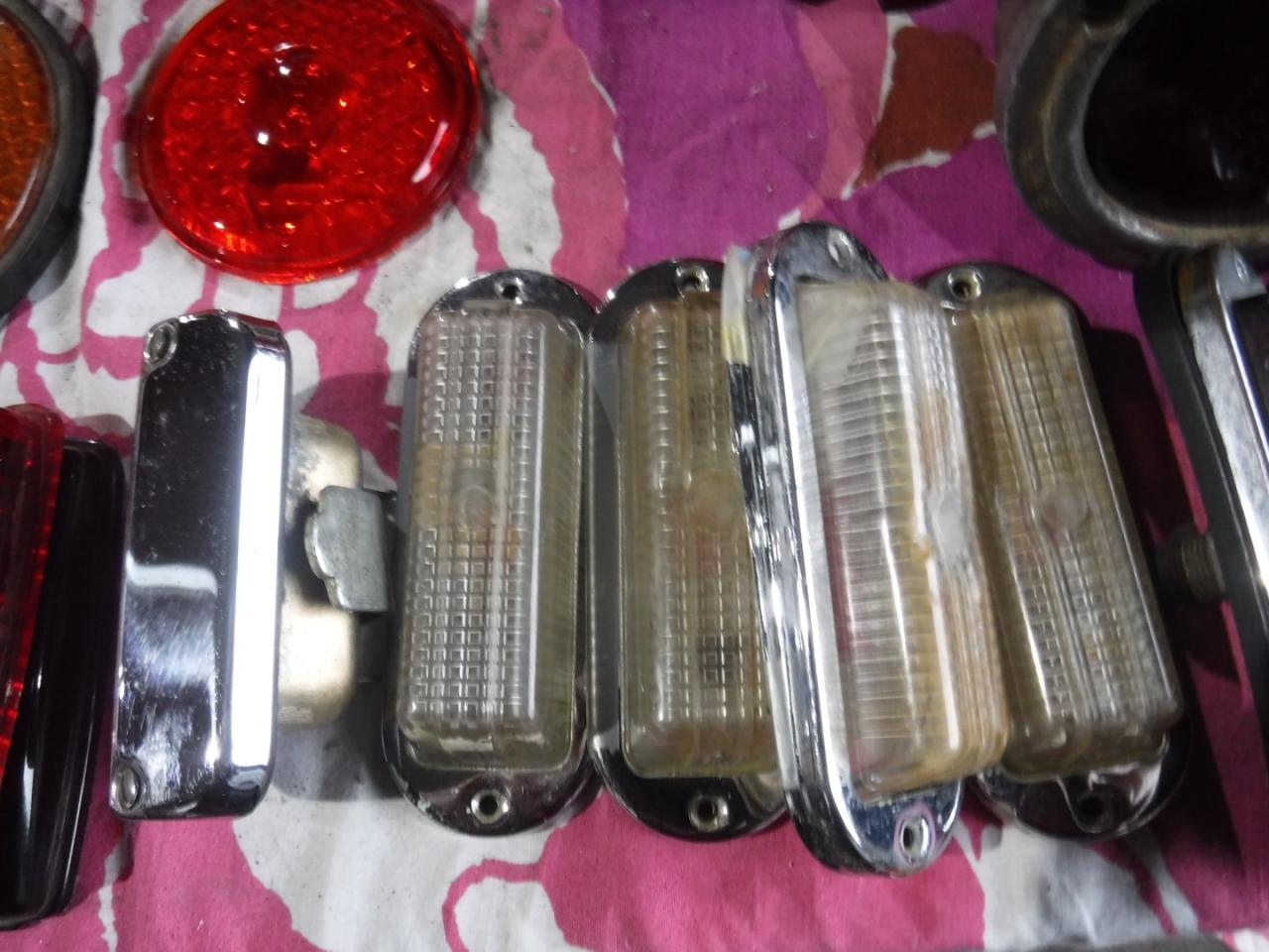 1900 several parts lamps-lights - foglights