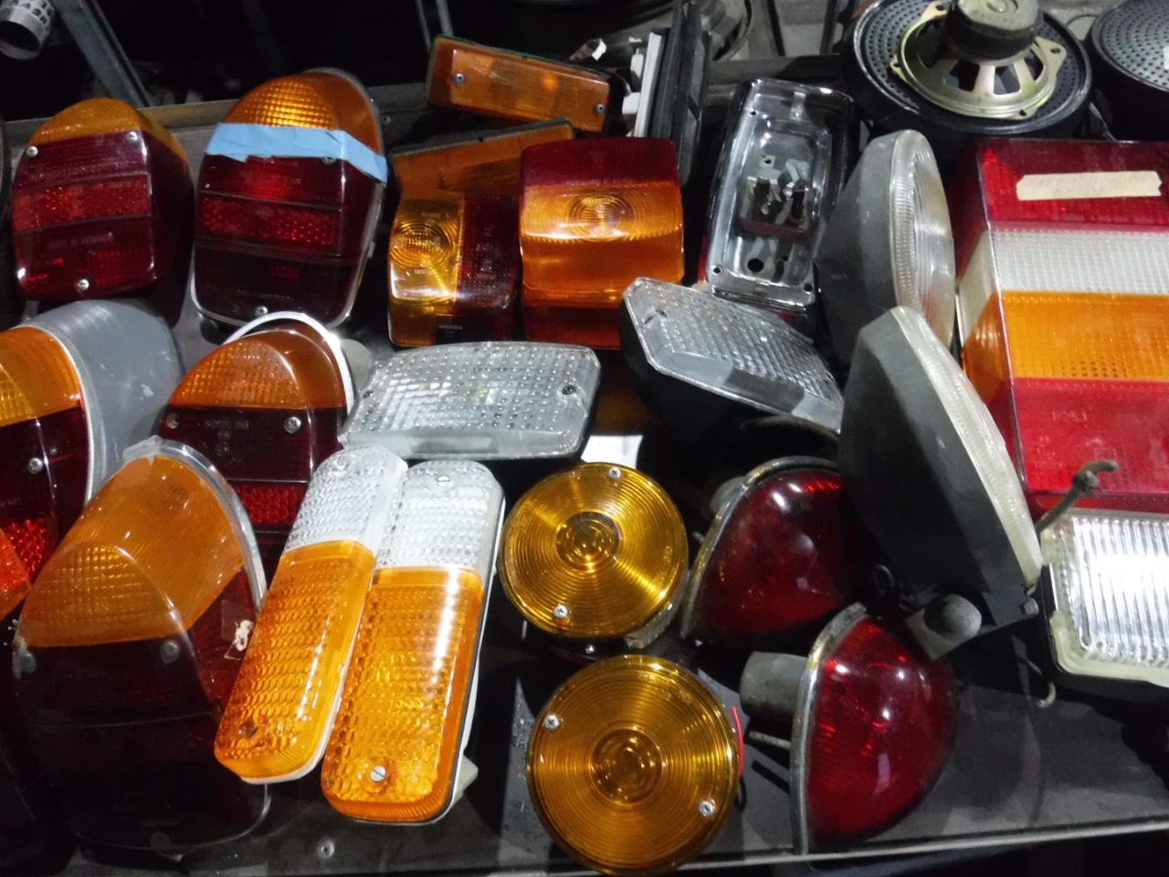 1900 several parts lamps-lights - foglights