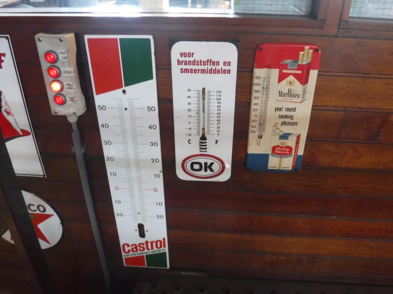 1930 Emaille signs old Emaille signs