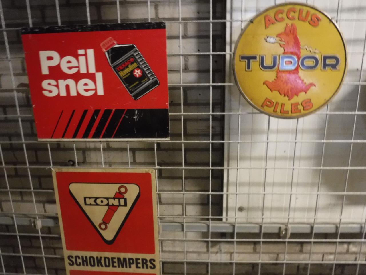 1930 Emaille signs old Emaille signs