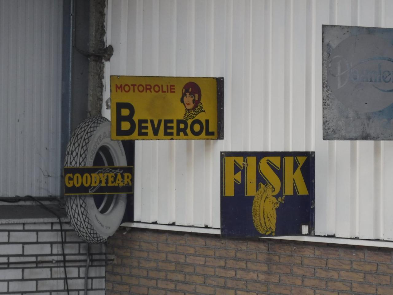 1930 Emaille signs old Emaille signs