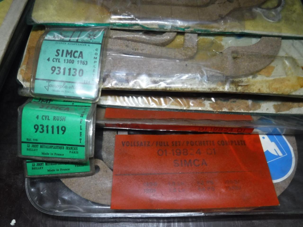 1900 Gasketsets-Pakkingsets several car engine gaskets