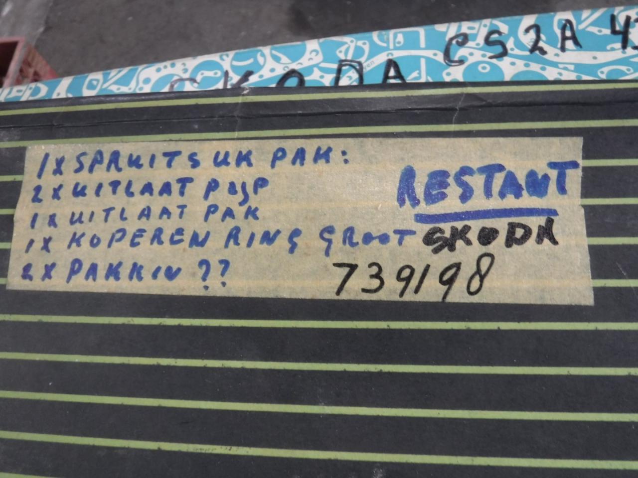 1900 Gasketsets-Pakkingsets several car engine gaskets