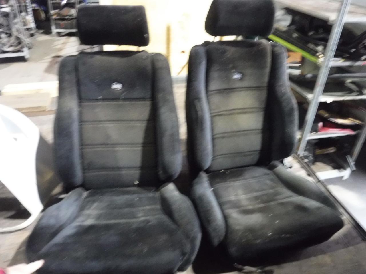 1900 Gasketsets-Pakkingsets several car engine gaskets