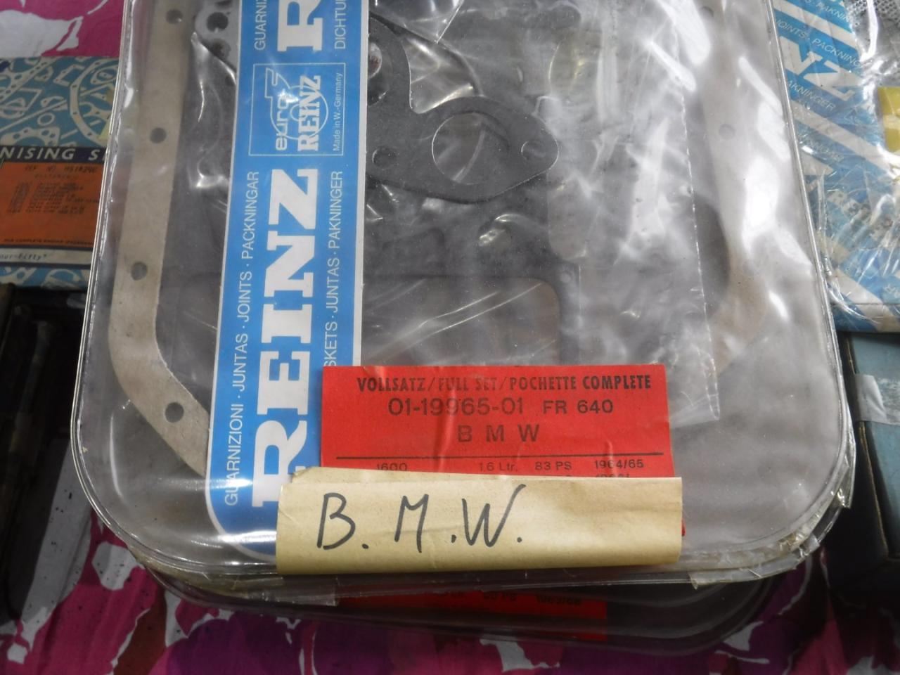 1900 Gasketsets-Pakkingsets several car engine gaskets