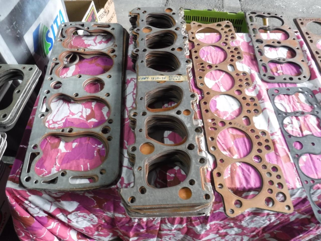 1900 Gasketsets-Pakkingsets several car engine gaskets