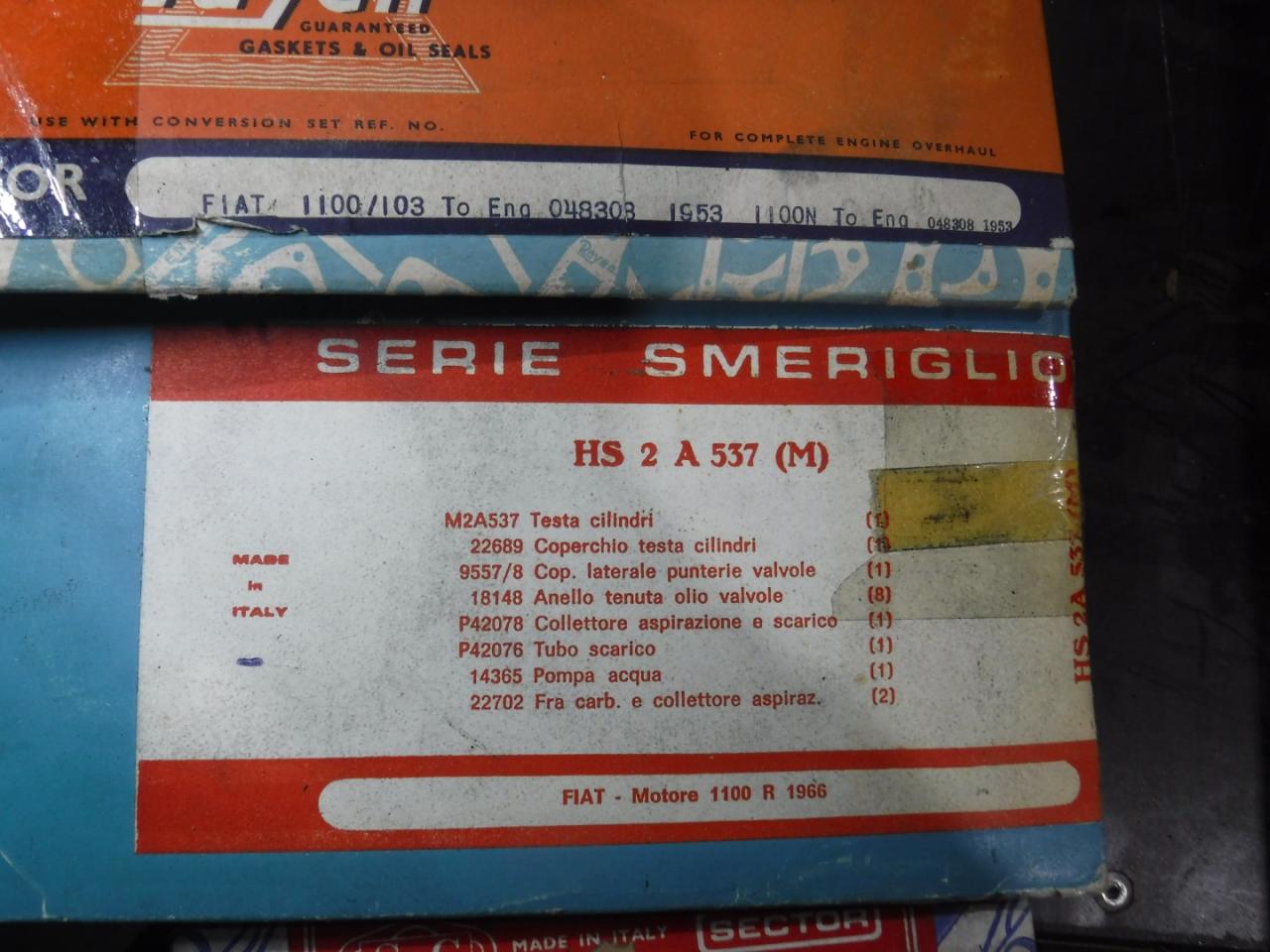 1900 Gasketsets-Pakkingsets several car engine gaskets