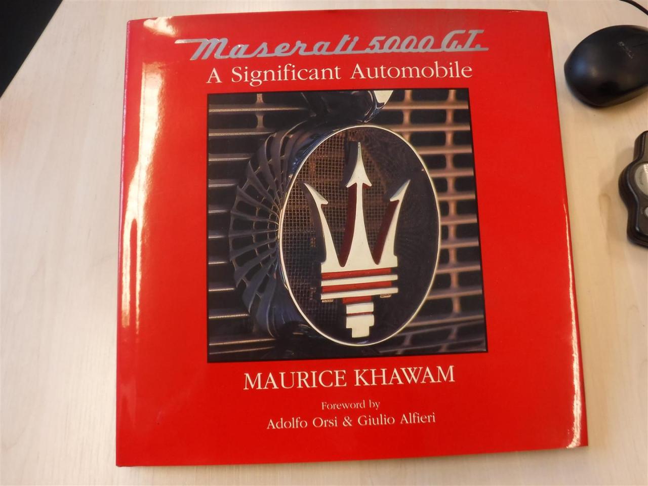 1970 Maserati book 5000 GT