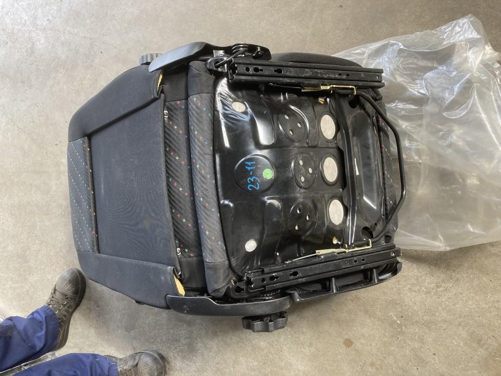 1900 Seats sport seats