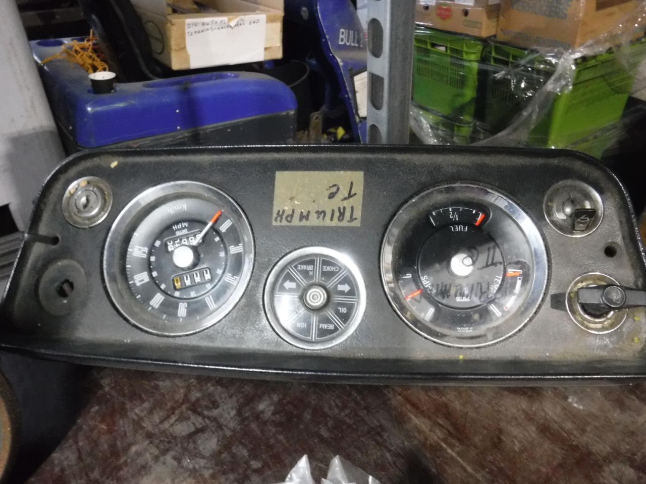 1900 several parts Gauges - klokken