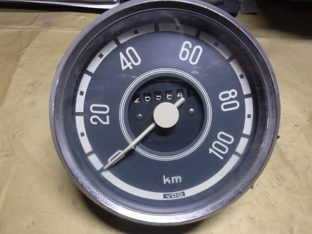 1900 several parts Gauges - klokken