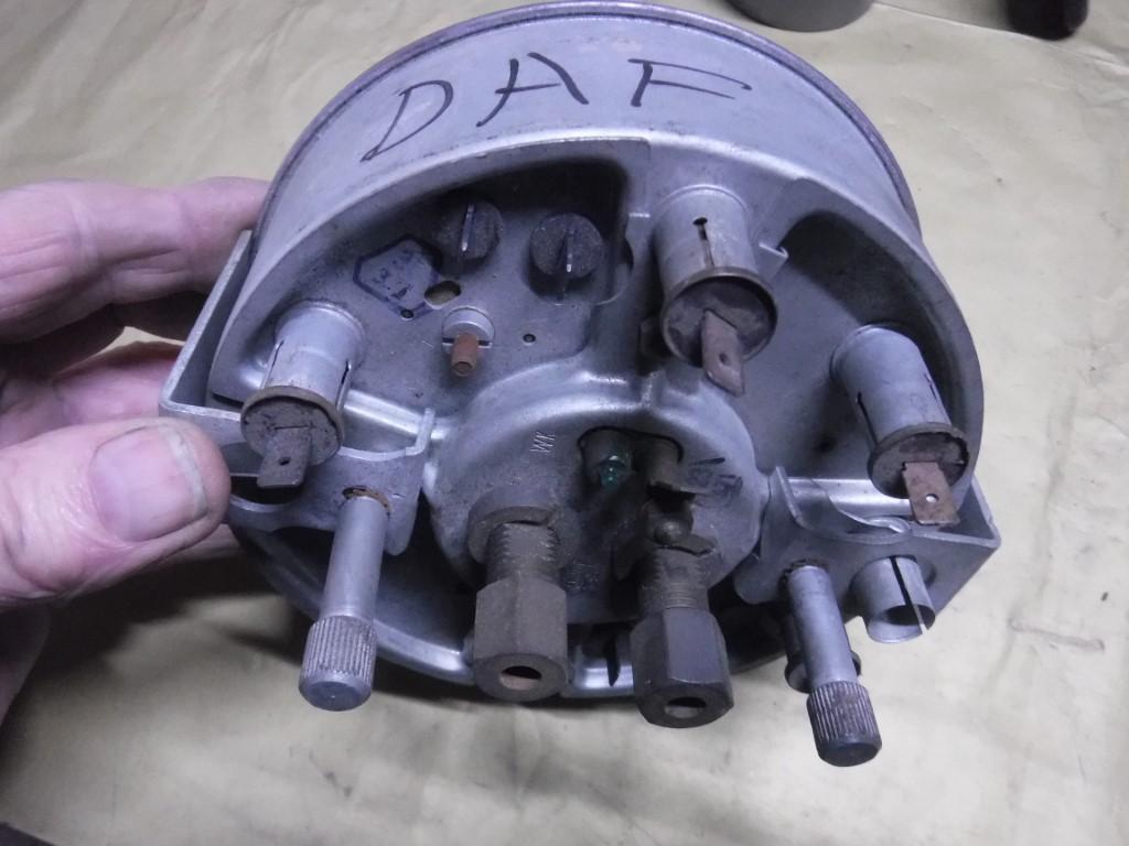 1900 several parts Gauges - klokken