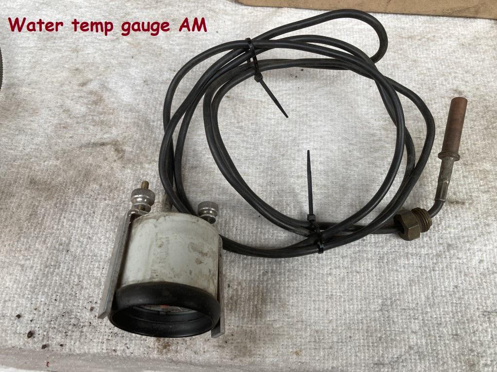 1900 several parts Gauges - klokken