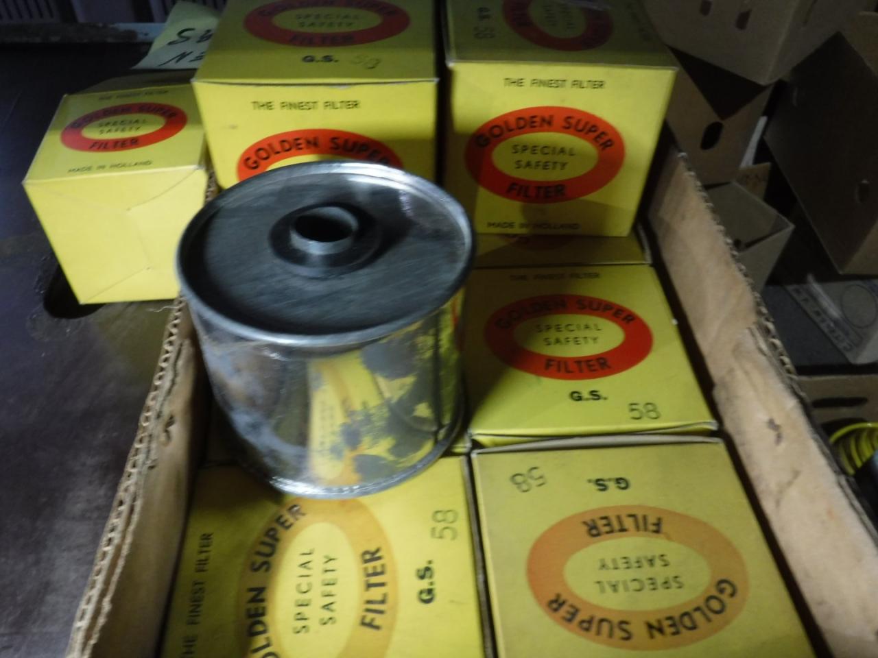 1900 several parts Oil filters