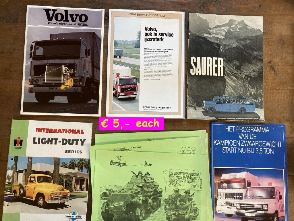 1900 Car Brochures Brochures / Folders / Photos / Drawings