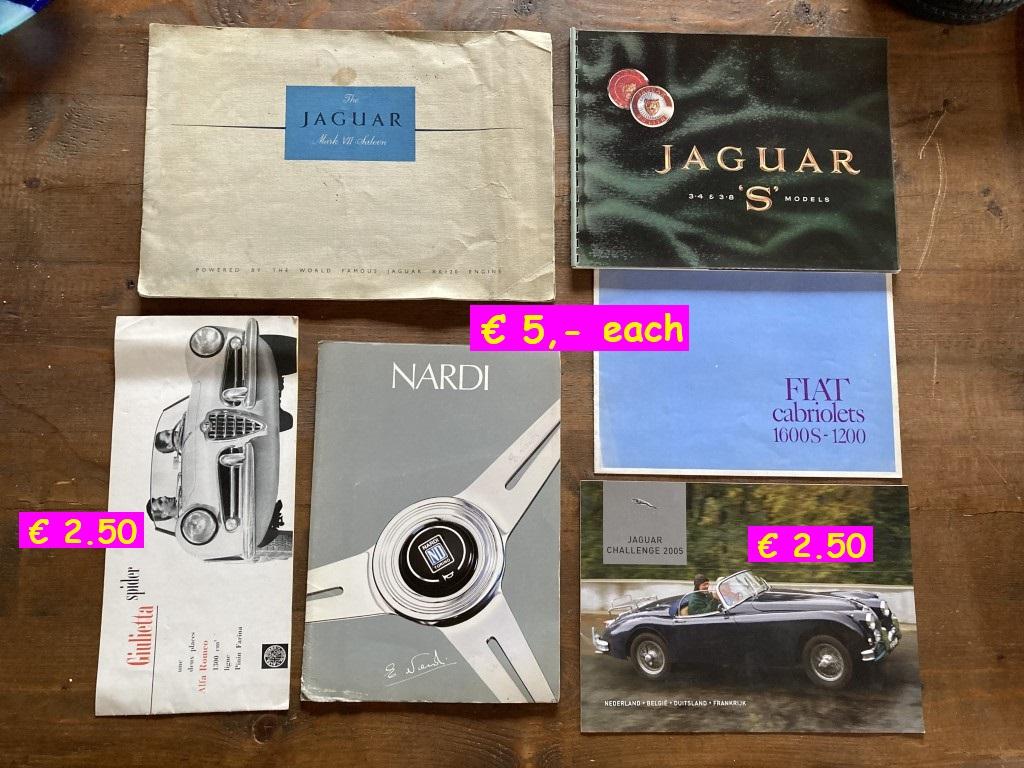 1900 Car Brochures Brochures / Folders / Photos / Drawings