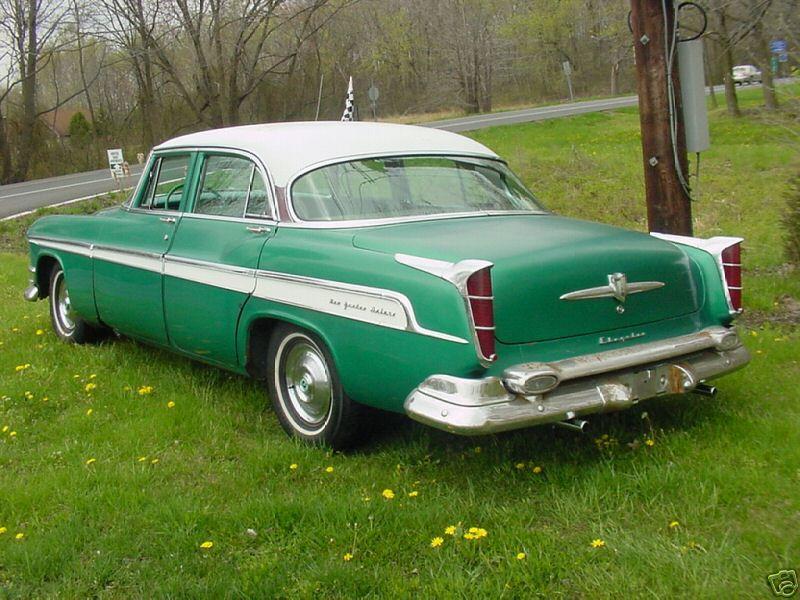1955 Chrysler New Yorker de Luxe green