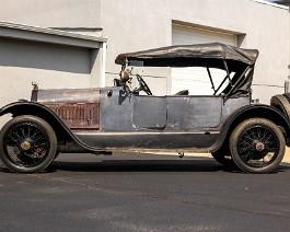 1919 Stutz Series G Touring
