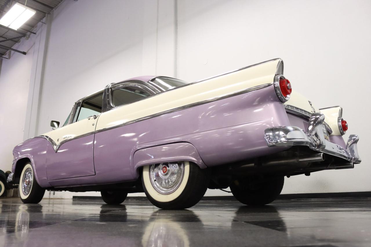 1955 Ford Fairlane Crown Victoria