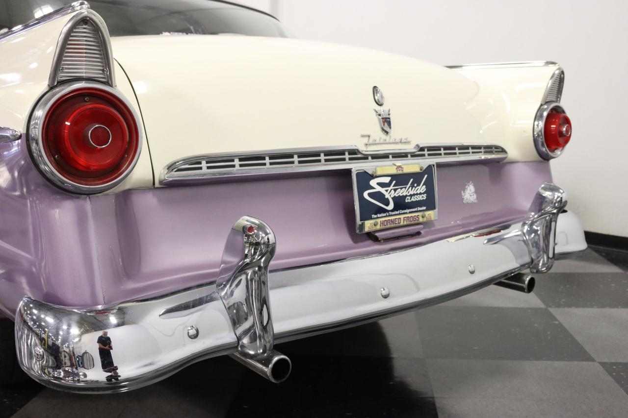 1955 Ford Fairlane Crown Victoria